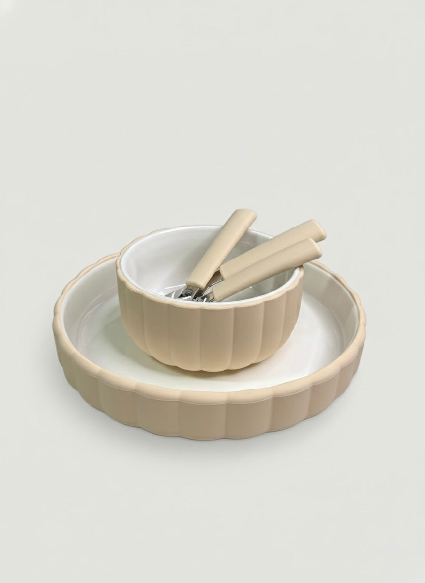 **PREORDER Non Toxic Ceramic Bowl With Removable Scallop Silicone Sleeve | Meadow Lane Collective