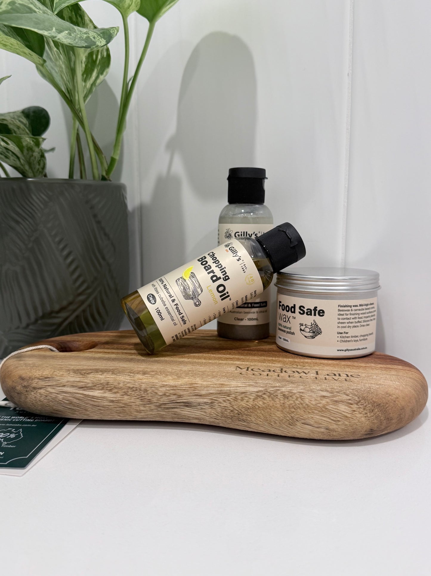 Gilly’s Board Oil