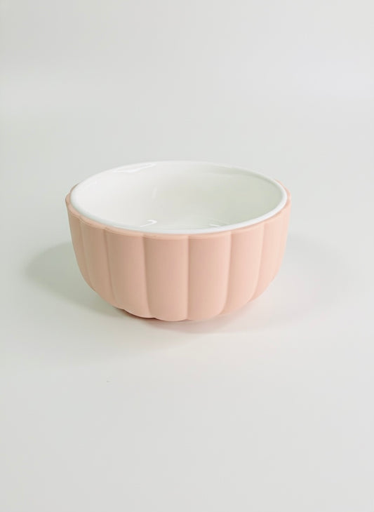 Non Toxic Ceramic Bowl With Removable Scallop Silicone Sleeve | Meadow Lane Collective